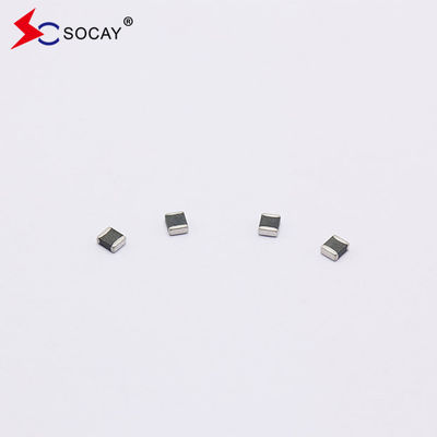 Varistor de chip cerámico de múltiples capas SV0402E9R0G0B tipo SMD Varistor de óxido de zinc